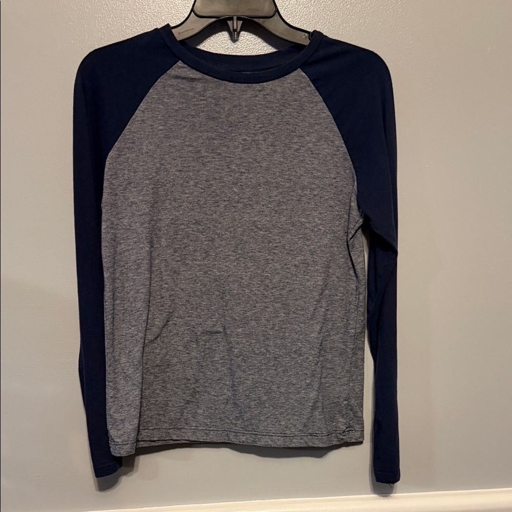 Falls Creek Gray and Navy Short Sleeve Tee
